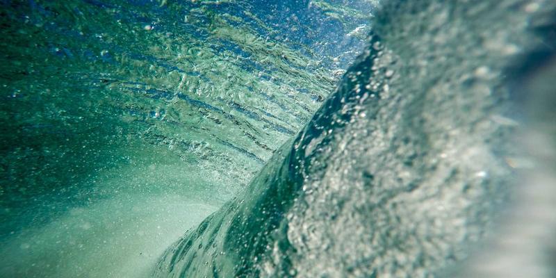 从闺蜜圈到兴趣宇宙：女性社交的深度进化与价值重构