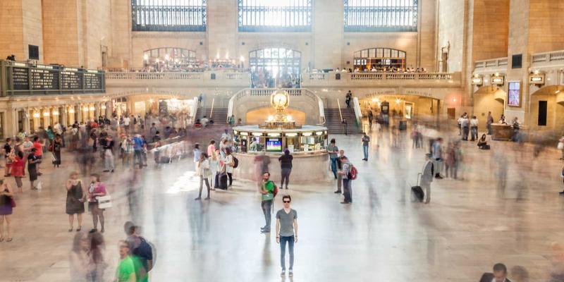 女性社交58:美妆与兴趣社区如何重塑当代女性社交新生态