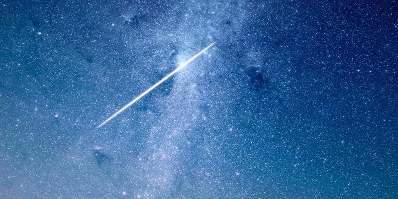 女性社交新浪潮：从闺蜜圈到兴趣社区，时尚如何重塑女性连接方式