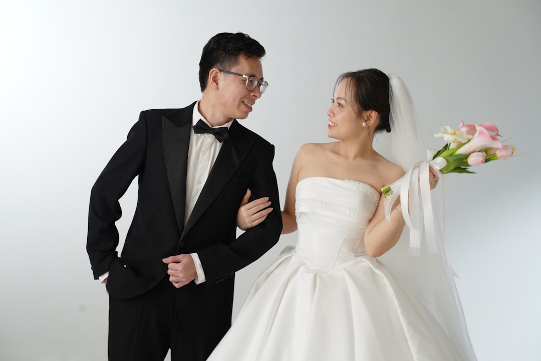 已婚女性如何维系社交圈：从生活分享到结伴旅行，打造高质量女性社交网络