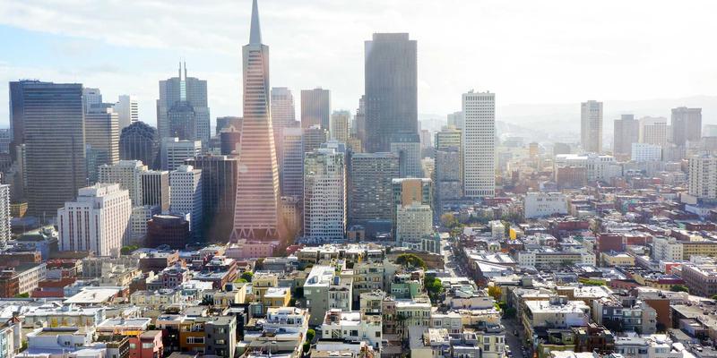 时尚闺蜜的绿色旅行：女性环保行动者如何从生活实践走向政策倡导